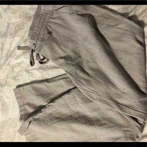 NWOT Gray Linen Pants Size Medium